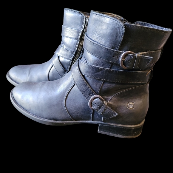 Born Black McMillan Boots Ankle - Picture 2 of 9